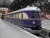 Triebwagen