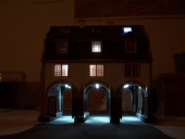 Gebäude